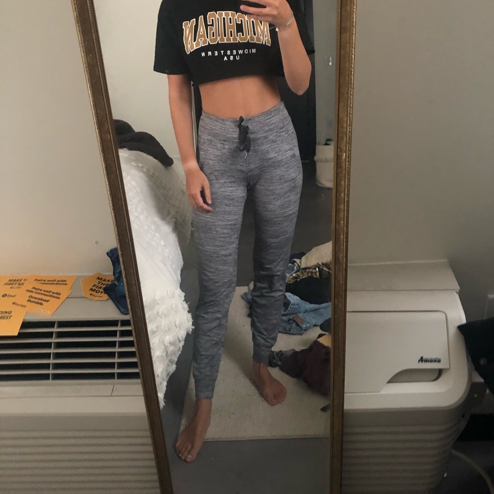 lulu lemon joggers